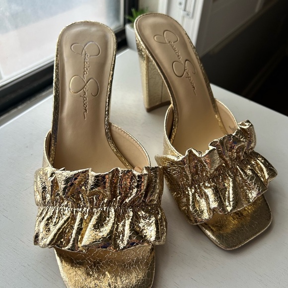 Jessica Simpson Gold Ruffle Heeled Sandals - Picture 1 of 7